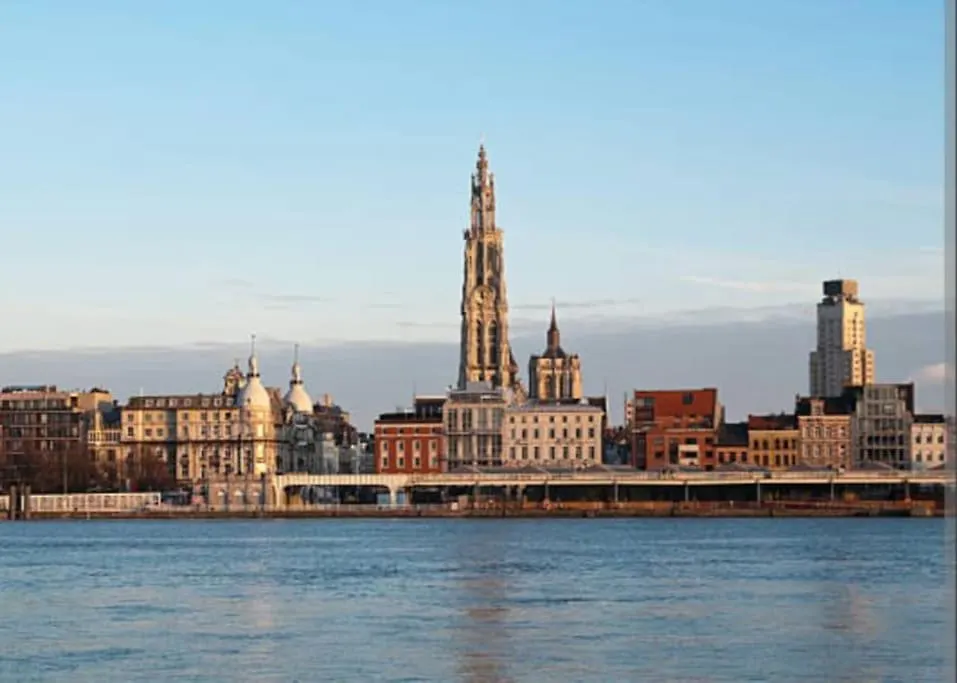 Charming Bohemian Central App Apartment Antwerp